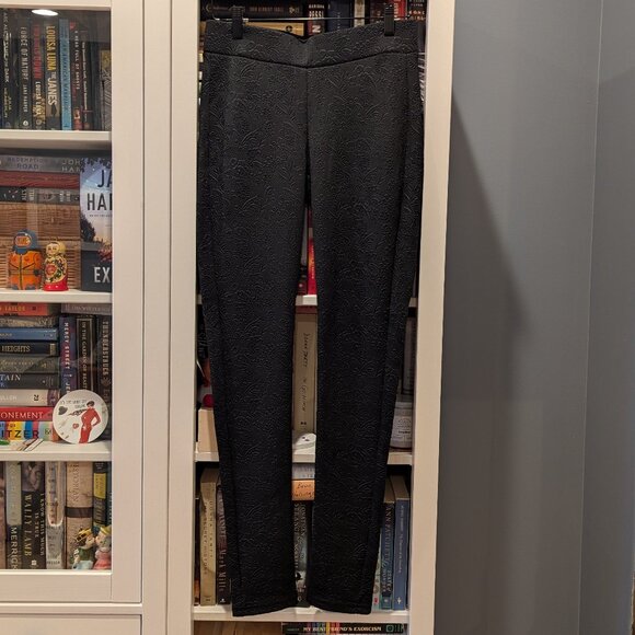 Floral Embossed Leggings / Black / Size Small - Picture 3 of 6